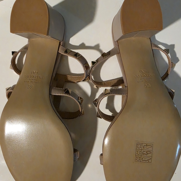 Valentino Garavani Rockstud - Picture 5 of 6